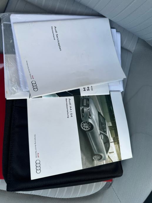 Audi A4, 2012g, servisiran, 2 seta guma, fotografija 6