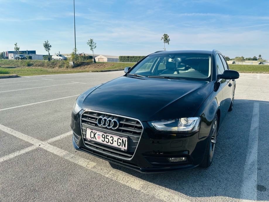 Audi A4, 2012g, servisiran, 2 seta guma, fotografija 14