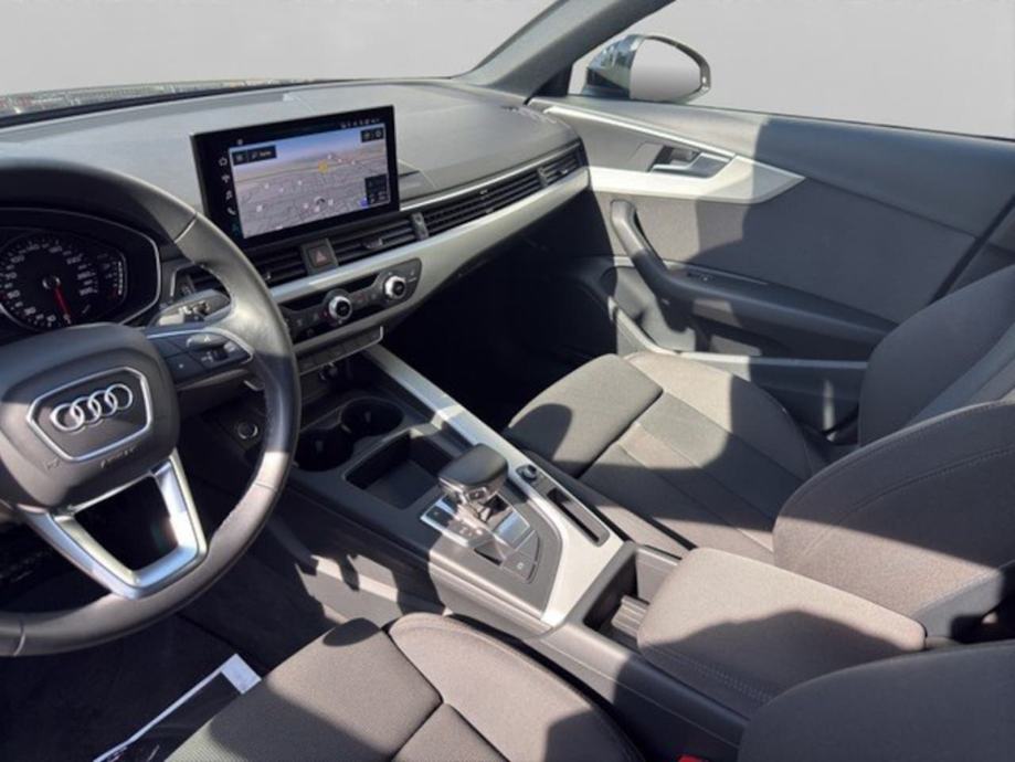Audi A4 2023 2.0TDI – TOP STANJE | 12 MJ.GARANCIJE | MATRIX | S TRONIC, fotografija 8