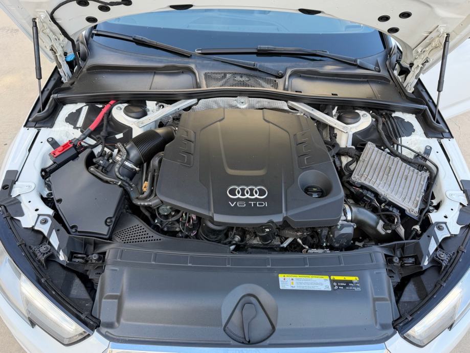 Audi A4 3,0 TDI S-Line 2017, fotografija 13