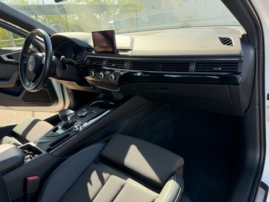 Audi A4 3,0 TDI S-Line 2017, fotografija 9