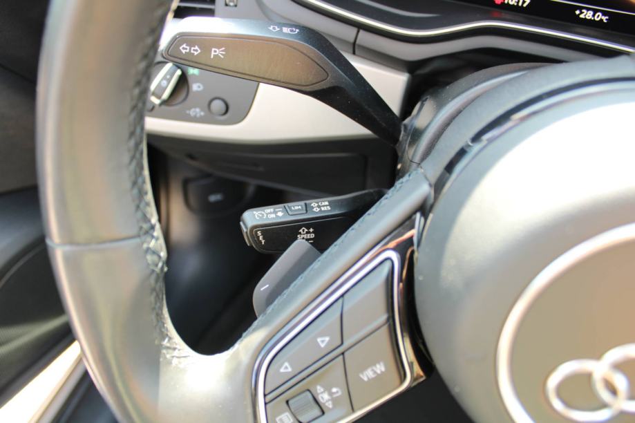Audi A4 30 TDi AUTOMATIK - nije uvoz, fotografija 16