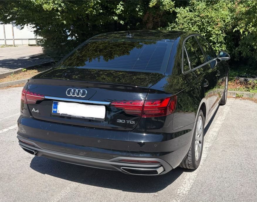 Audi A4 30 TDI automatik, fotografija 10
