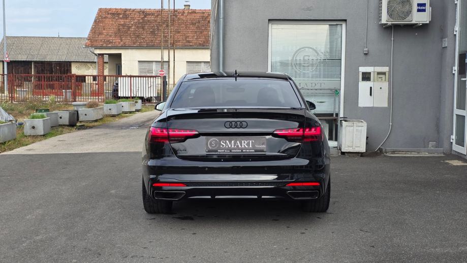 Audi A4 35 TDI 3x S-Line, Matrix, Ambient, Black, ACC, 19", HR vozilo, fotografija 6