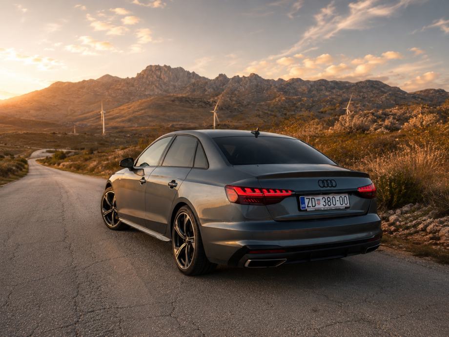 Audi A4 35 TDI S tronic 3x S line | Matrix | Masaža | El. kuka |, fotografija 4