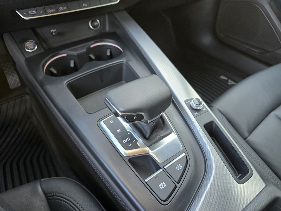 Audi A4 35 TFSI automatik, fotografija 12
