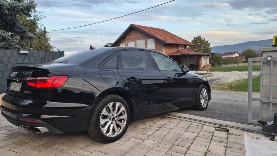 Audi A4 35 TFSI Edition 10, 2023. godište – 22.000 km, jamstvo, fotografija 2
