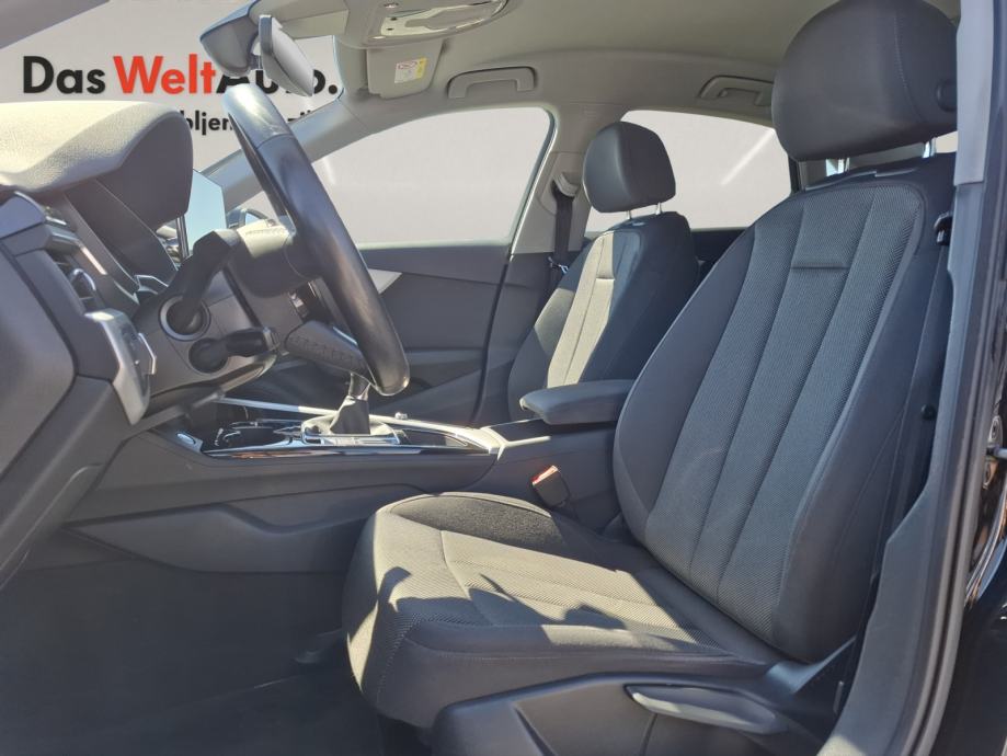 Audi A4 35TFSI Edition10, fotografija 12