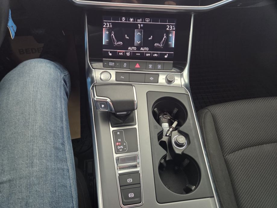 Audi A6 40 TDI automatik NAVI SERVISNA REGISTRIRAN DO 04/2027, fotografija 15