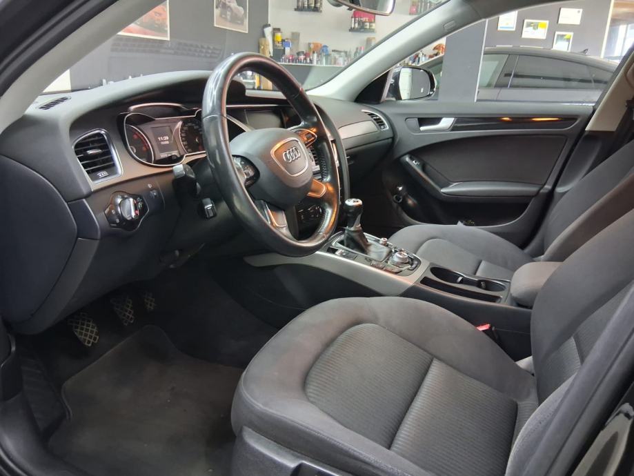 Audi A4 Avant 2,0 TDI 2013 godina, fotografija 14