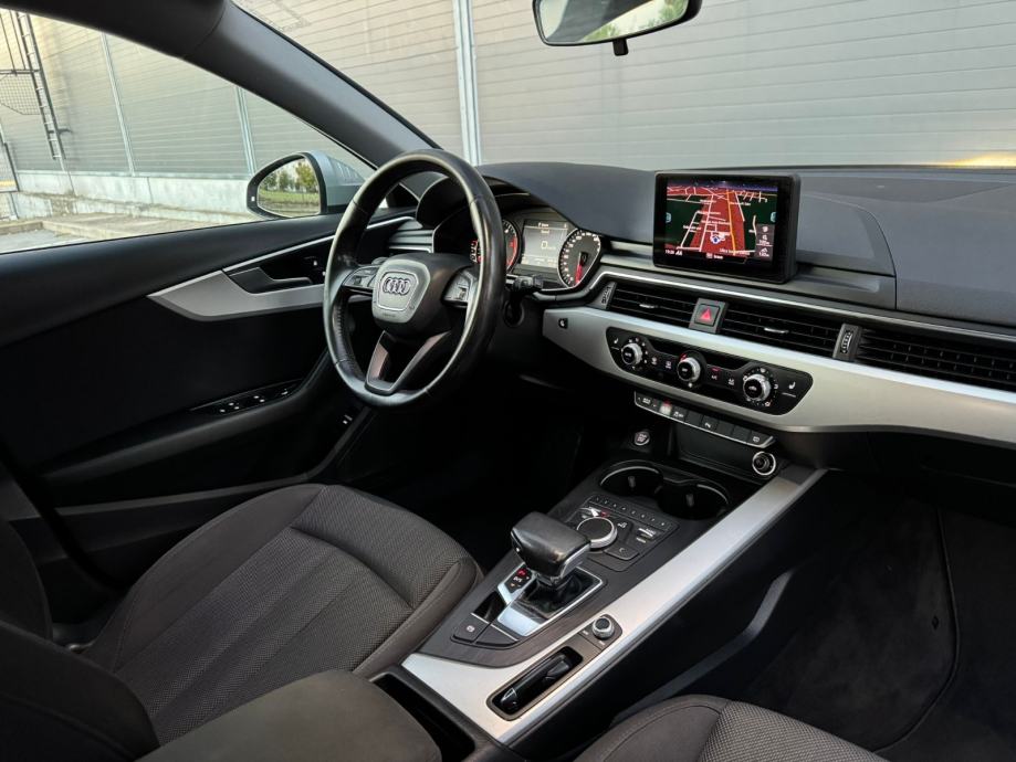Audi A4 Avant 2,0 TDI 2018g,Stronic, fotografija 12