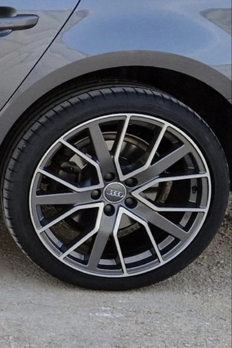 Audi A4 Avant 2,0 TDI automatik, fotografija 11