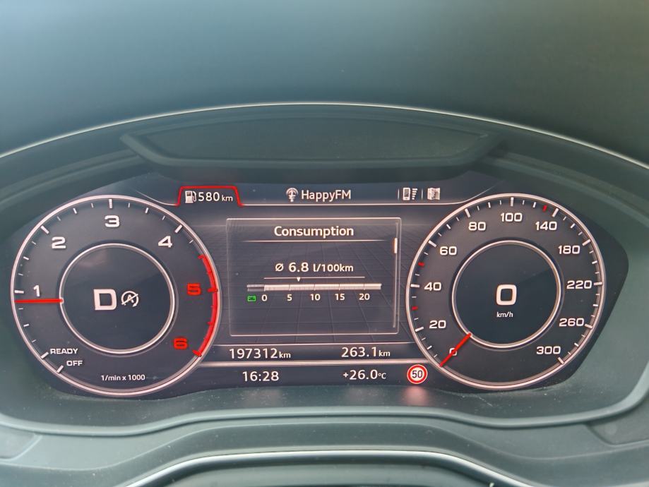 Audi A4 Avant 2,0 TDI automatik, fotografija 13