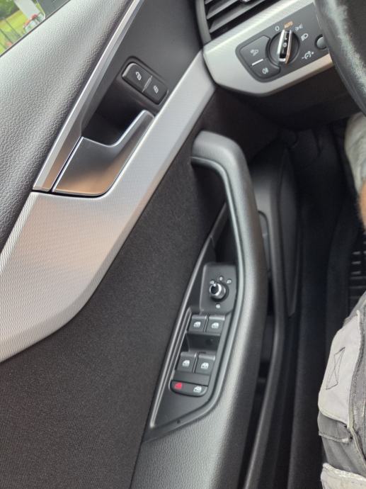 Audi A4 Avant 2,0 TDI automatik, fotografija 12