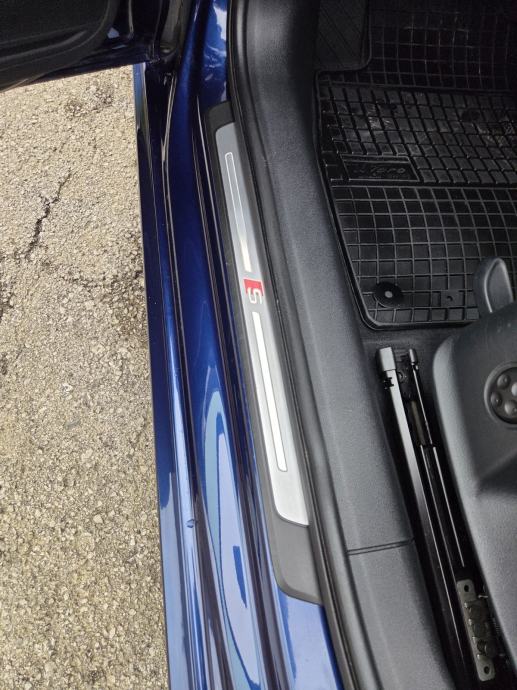 Audi A4 Avant 2,0 TDI automatik, fotografija 14