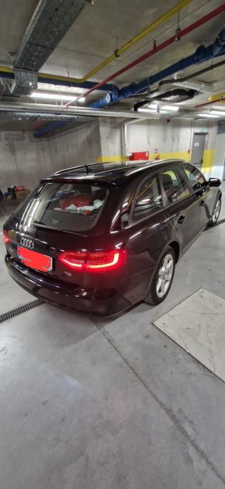 Audi A4 Avant 2,0 TDI automatik, fotografija 12