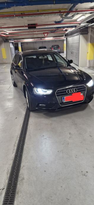 Audi A4 Avant 2,0 TDI automatik, fotografija 13