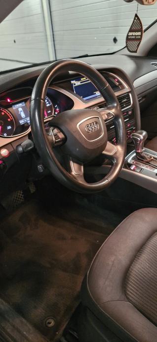 Audi A4 Avant 2,0 TDI automatik, fotografija 6