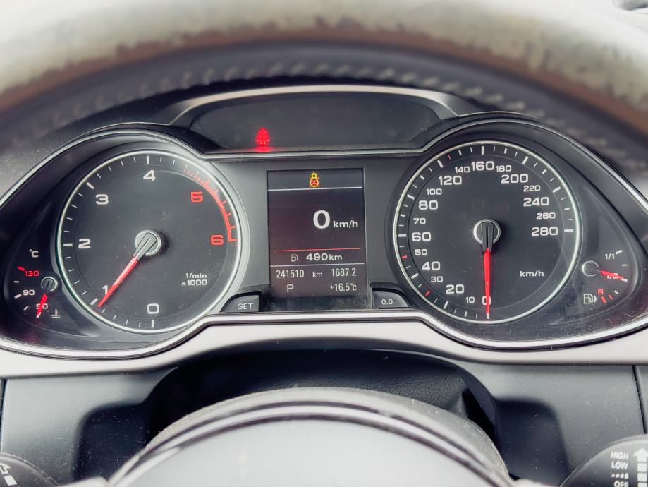 Audi A4 Avant 2.0 TDI Automatik, fotografija 13