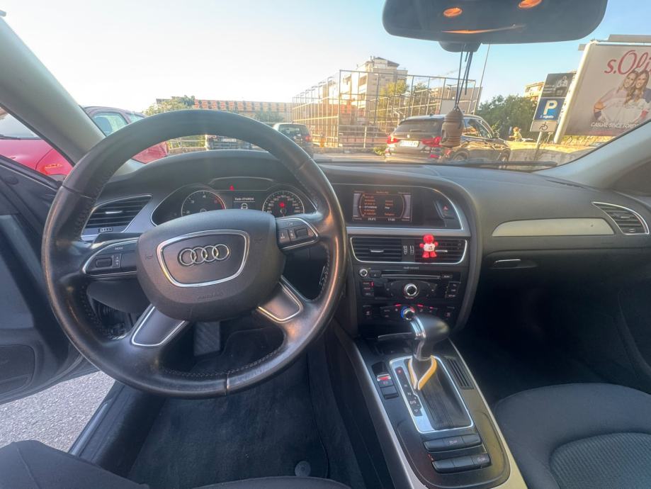 Audi A4 Avant 2,0 TDI automatik, fotografija 5