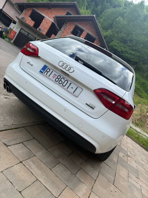 Audi A4 Avant 2,0 TDI, fotografija 3