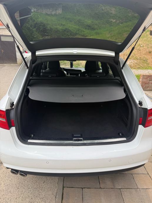 Audi A4 Avant 2,0 TDI, fotografija 5
