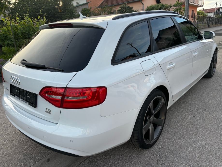 Audi A4 Avant 2,0 TDI, fotografija 5