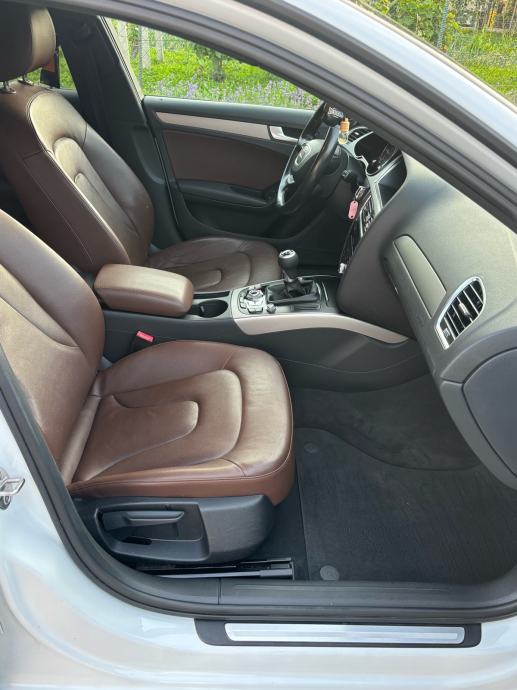 Audi A4 Avant 2,0 TDI, fotografija 13
