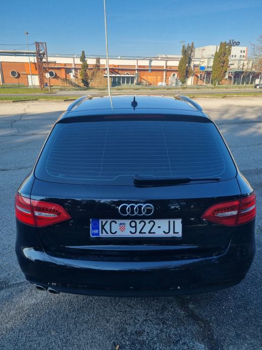 Audi A4 Avant 2,0 TDI, fotografija 8