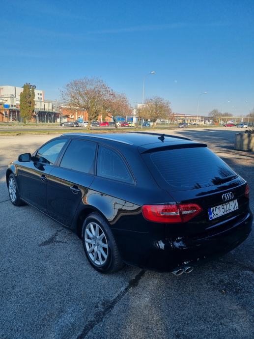 Audi A4 Avant 2,0 TDI, fotografija 7