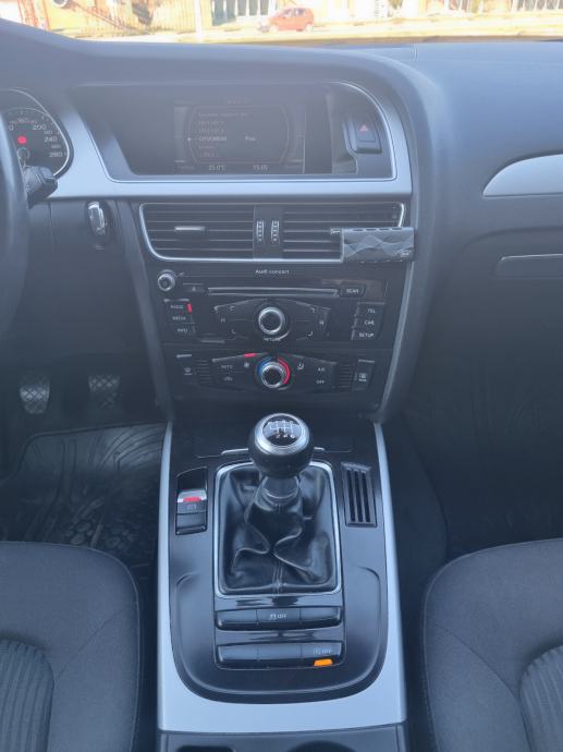 Audi A4 Avant 2,0 TDI, fotografija 17