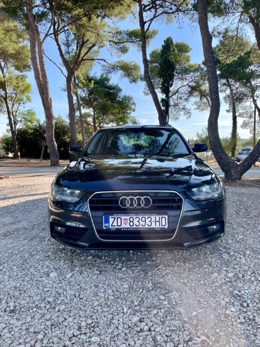 Audi A4 Avant 2,0 TDI, fotografija 6