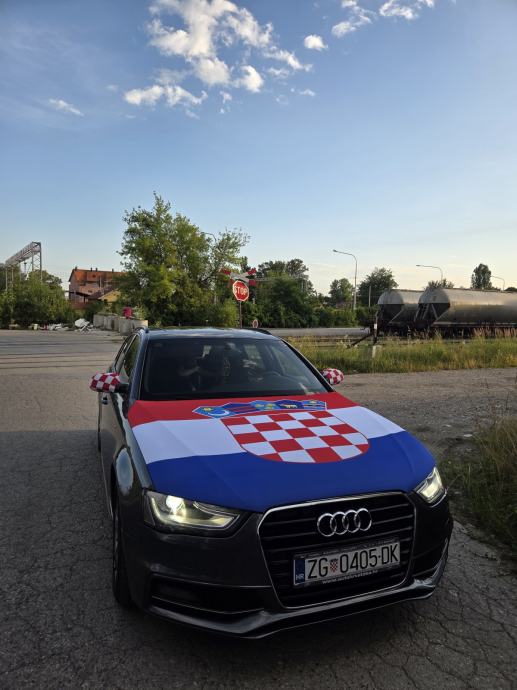 Audi A4 Avant 2,0 TDI S-tronic 3×sline, fotografija 2