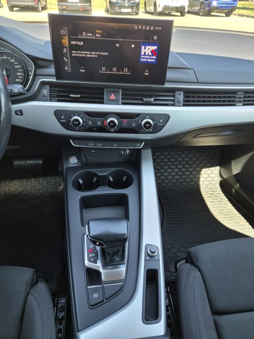 Audi A4 Avant 30 TDI automatik, fotografija 9