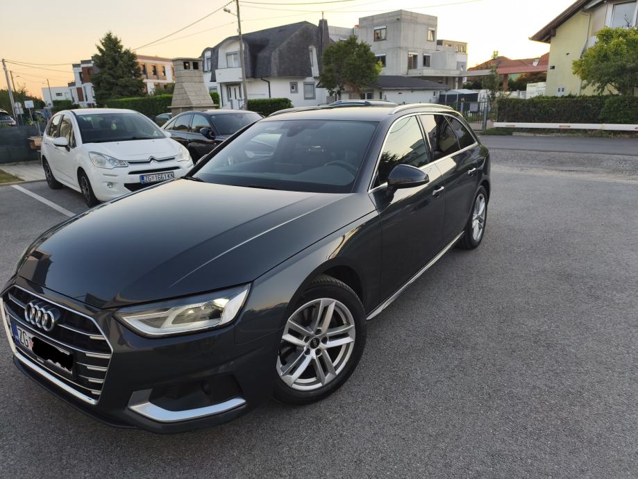 Audi A4 Avant 30 TDI S line 2022 god., fotografija 2
