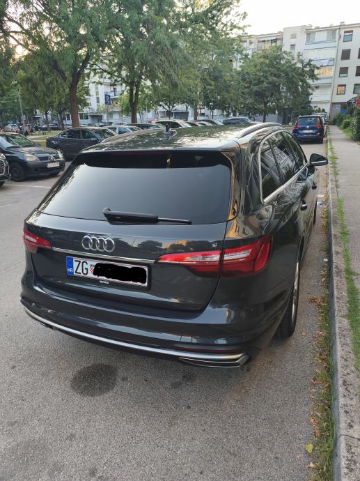 Audi A4 Avant 30 TDI S line 2022 god., fotografija 3