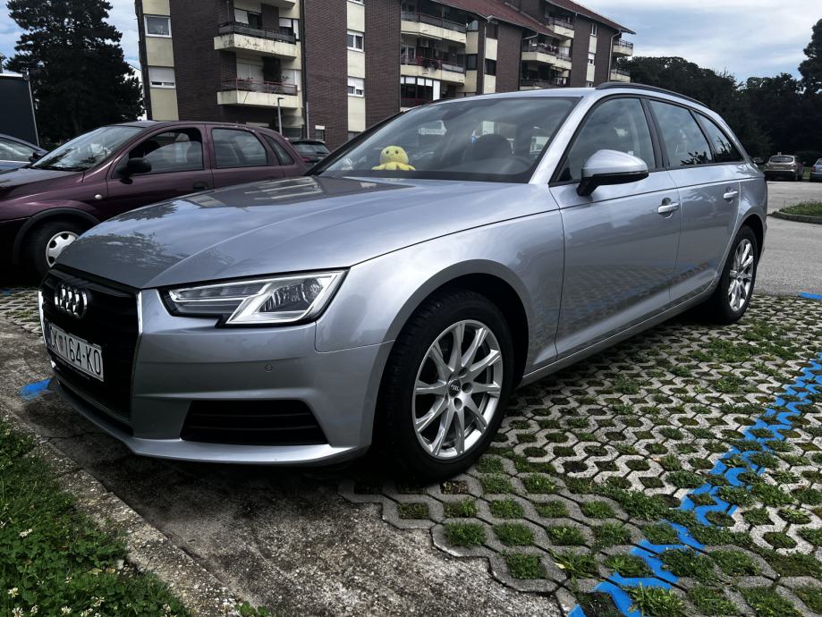 Audi A4 Avant 30 TDI S tronic, veliki servis, reg. 06/2027, fotografija 8