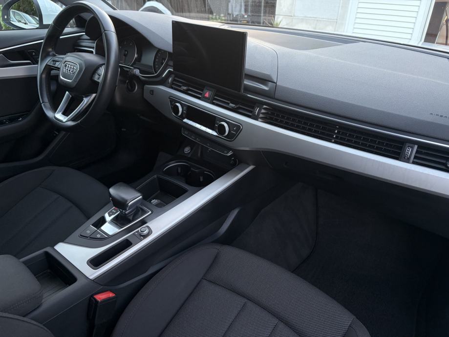 Audi A4 Avant 35 TDI Automatik *HUD* *Panorama* *1.vlasnik* *Jamstvo*, fotografija 19