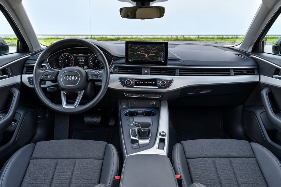 Audi A4 Avant 35 TDI S LINE / HR / VELIKI SERVIS !, fotografija 15