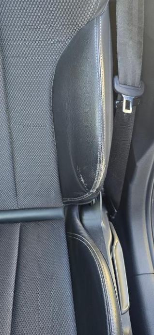 Audi A4 Avant 35 TDI S LINE / HR / VELIKI SERVIS !, fotografija 19
