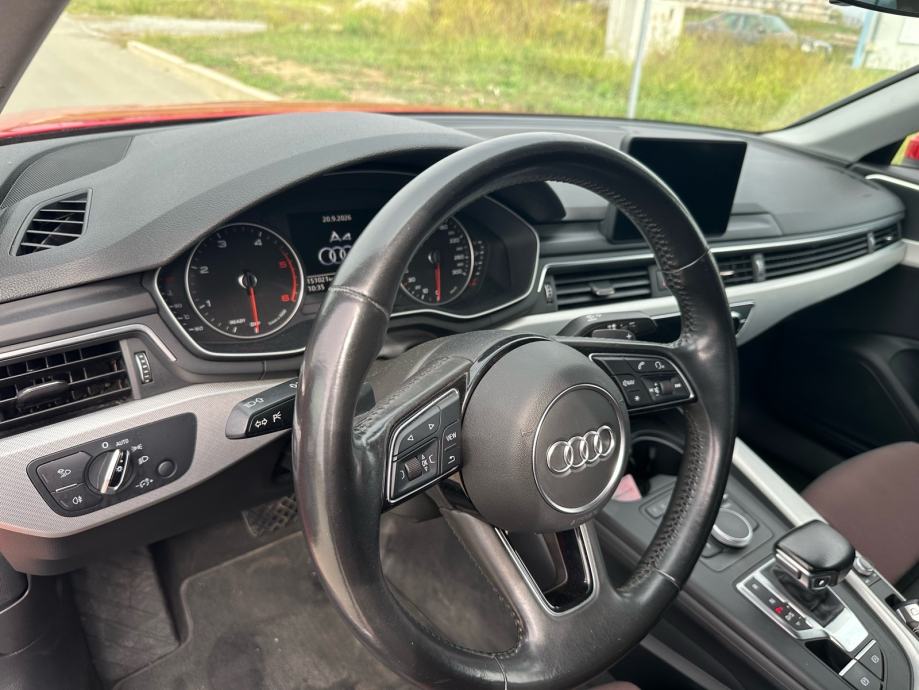 Audi A4 B9 2.0TDI *S line*, fotografija 9