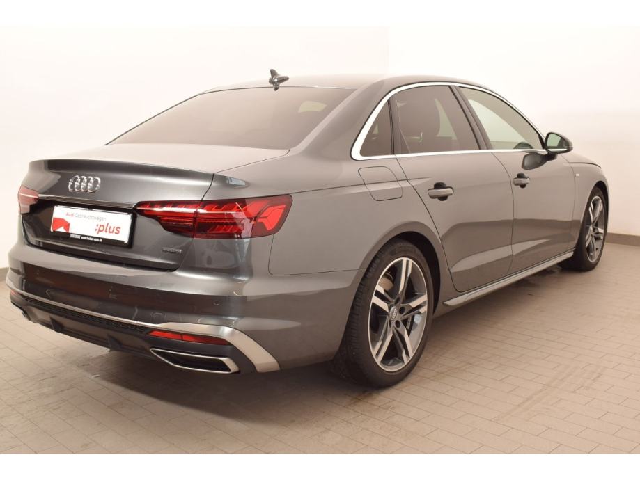 Audi A4 S Line Limousine