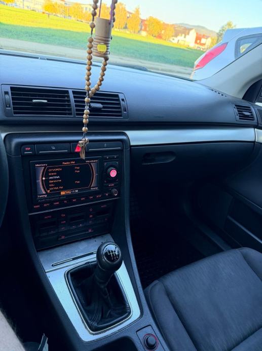 AUDI A4, fotografija 16