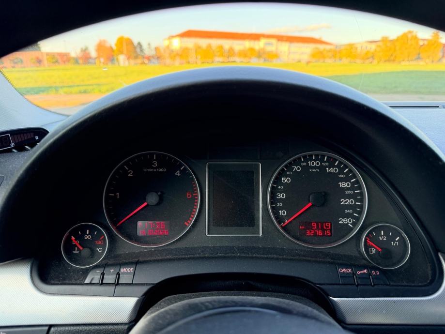 AUDI A4, fotografija 6