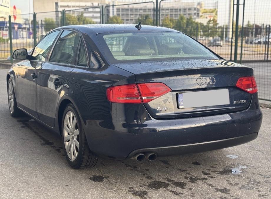 AUDI A4 Sport Automatik 2.0 TDI SPORT KOZA NAVI TEMPOMAT PARK SENZORI, fotografija 5