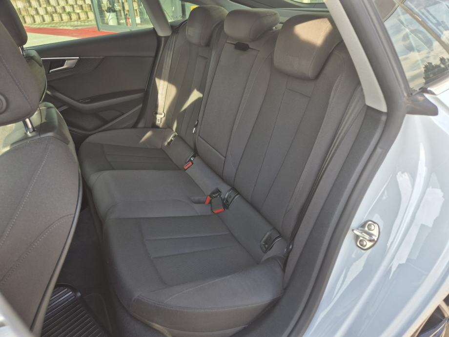 Audi A5 2,0 TDI Dynamic S tronic, fotografija 12