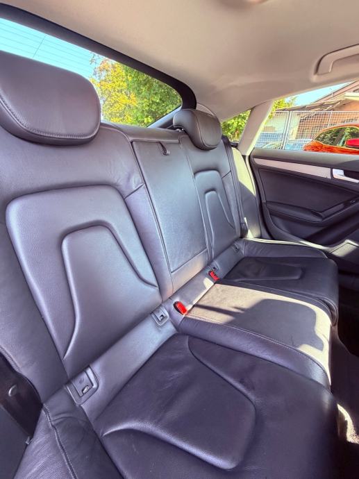 AUDI A5 2.0 TDI SPORT, fotografija 13
