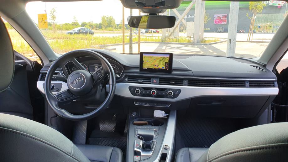 Audi A5 Automatik, Servisna, nove gume, Tempomat, Navigacija, fotografija 3