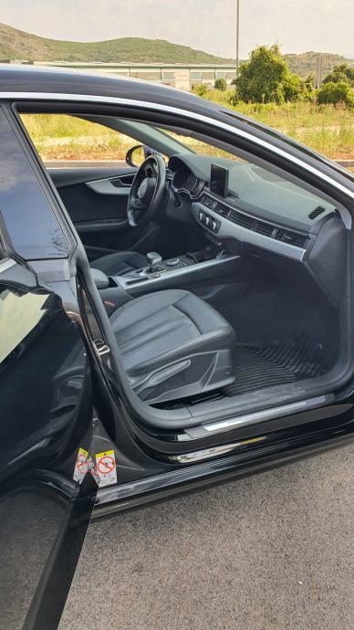 Audi A5 Automatik, Servisna, nove gume, Tempomat, Navigacija, fotografija 6