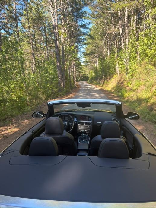 Audi A5 Cabrio 2,0 TDI, fotografija 12